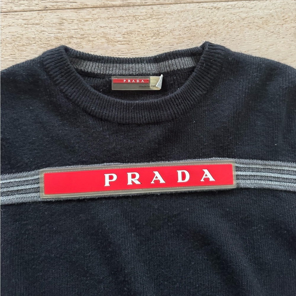 Authentic vintage Prada Men's Black Sweater spellout logo L - Picture 5 of 10